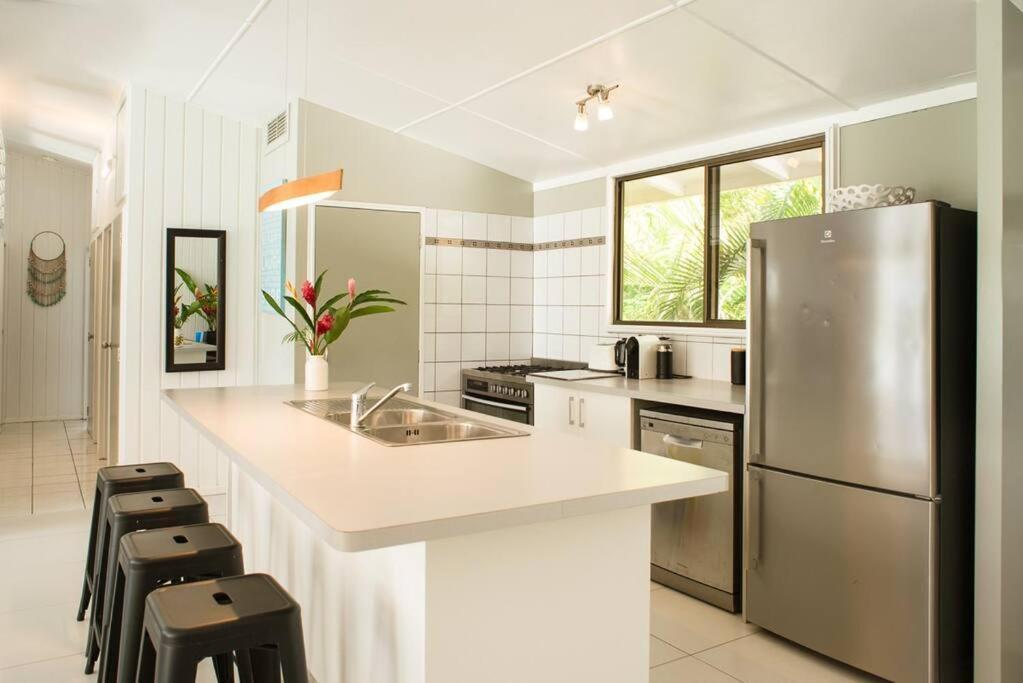 B'S Beach House On Muri Lagoon Rarotonga Exterior photo