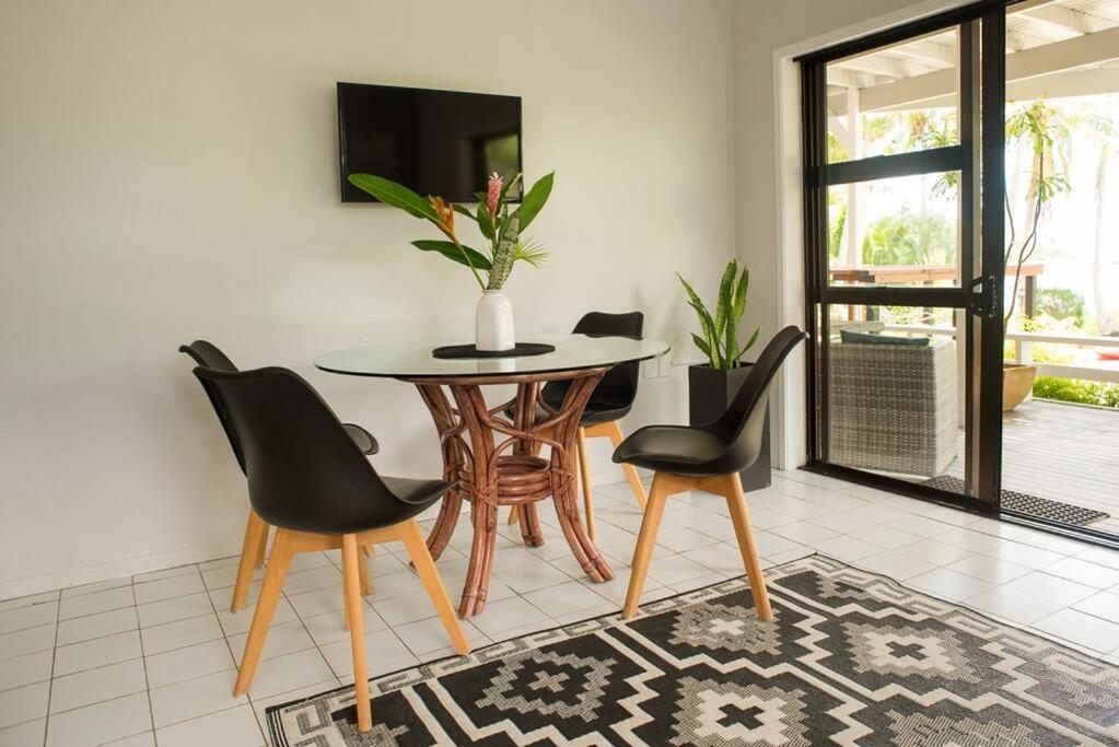 B'S Beach House On Muri Lagoon Rarotonga Exterior photo