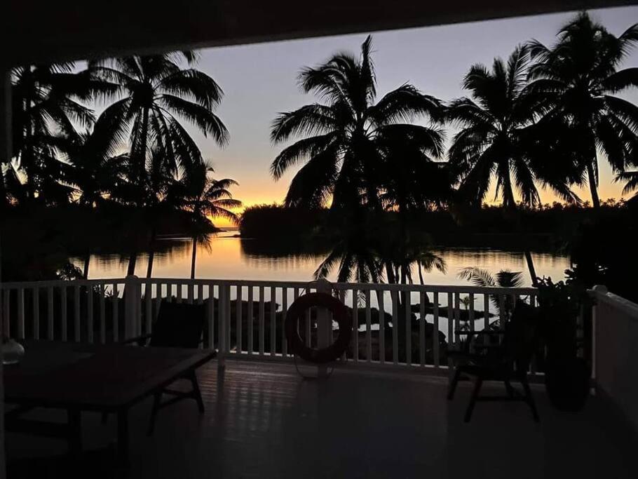 B'S Beach House On Muri Lagoon Rarotonga Exterior photo