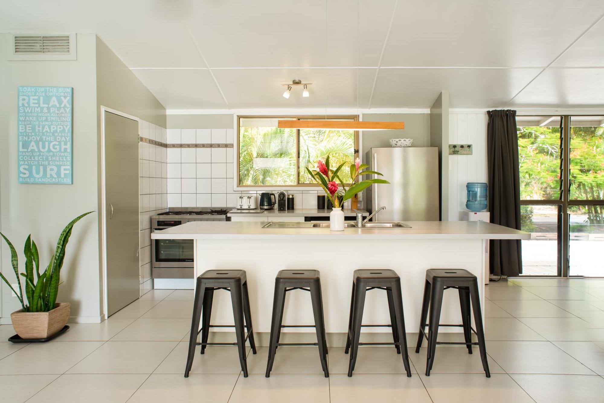 B'S Beach House On Muri Lagoon Rarotonga Exterior photo